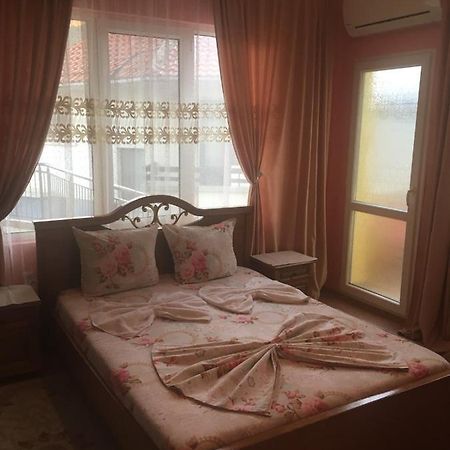Guest House Hristina Созополь Екстер'єр фото