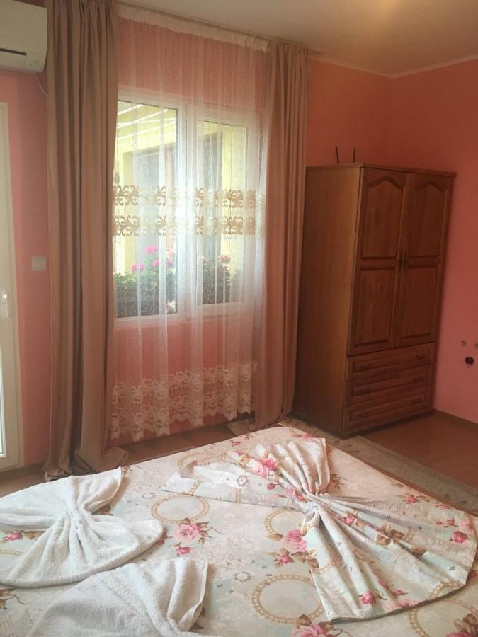 Guest House Hristina Созополь Екстер'єр фото